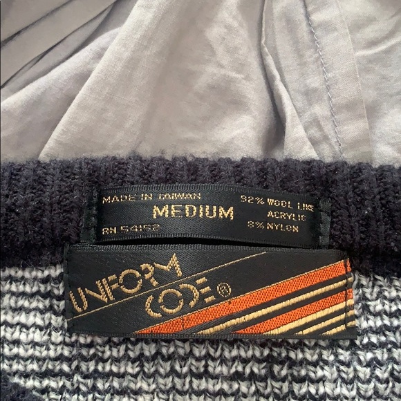 Vintage 80s Patterned Sweater - Picture 3 of 3